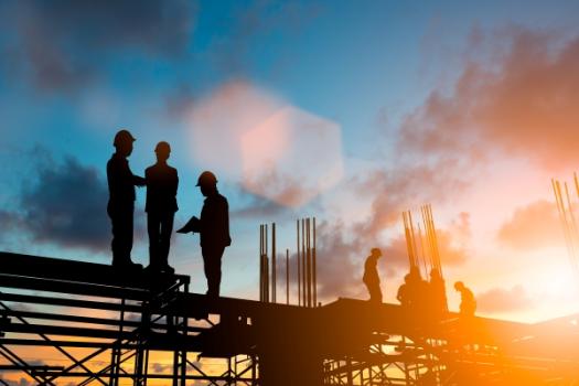 Connecticut Expands Construction Wage-Theft Liability and Prevailing Wage Recordkeeping Requirements Construction workers on site