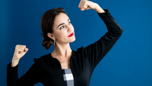 Lewis Brisbois Ranks Among Top 25 Firms on NLJ’s 2021 Women in Law Scorecard Woman with muscles