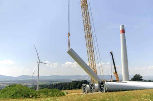 Nationwide Preliminary Injunction Ordering Department of Defense to Resume Review of Wind Energy Projects Wind mill construction