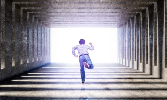 The Great Escape: Non-Invalidation Clauses and Property Damage Claims Man running through tunnel